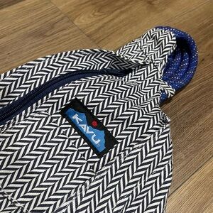 KAVU Rope Bag Sling Bag